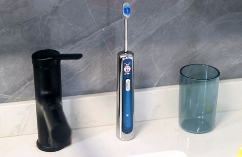 电动牙刷哪个牌子好 花高价入手的高端电动牙刷开箱测评